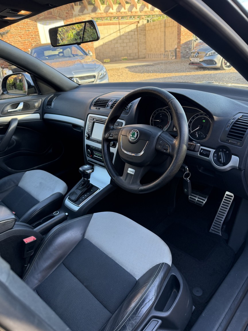 Used Skoda Octavia 2011 for sale - 76656064: Photo 18