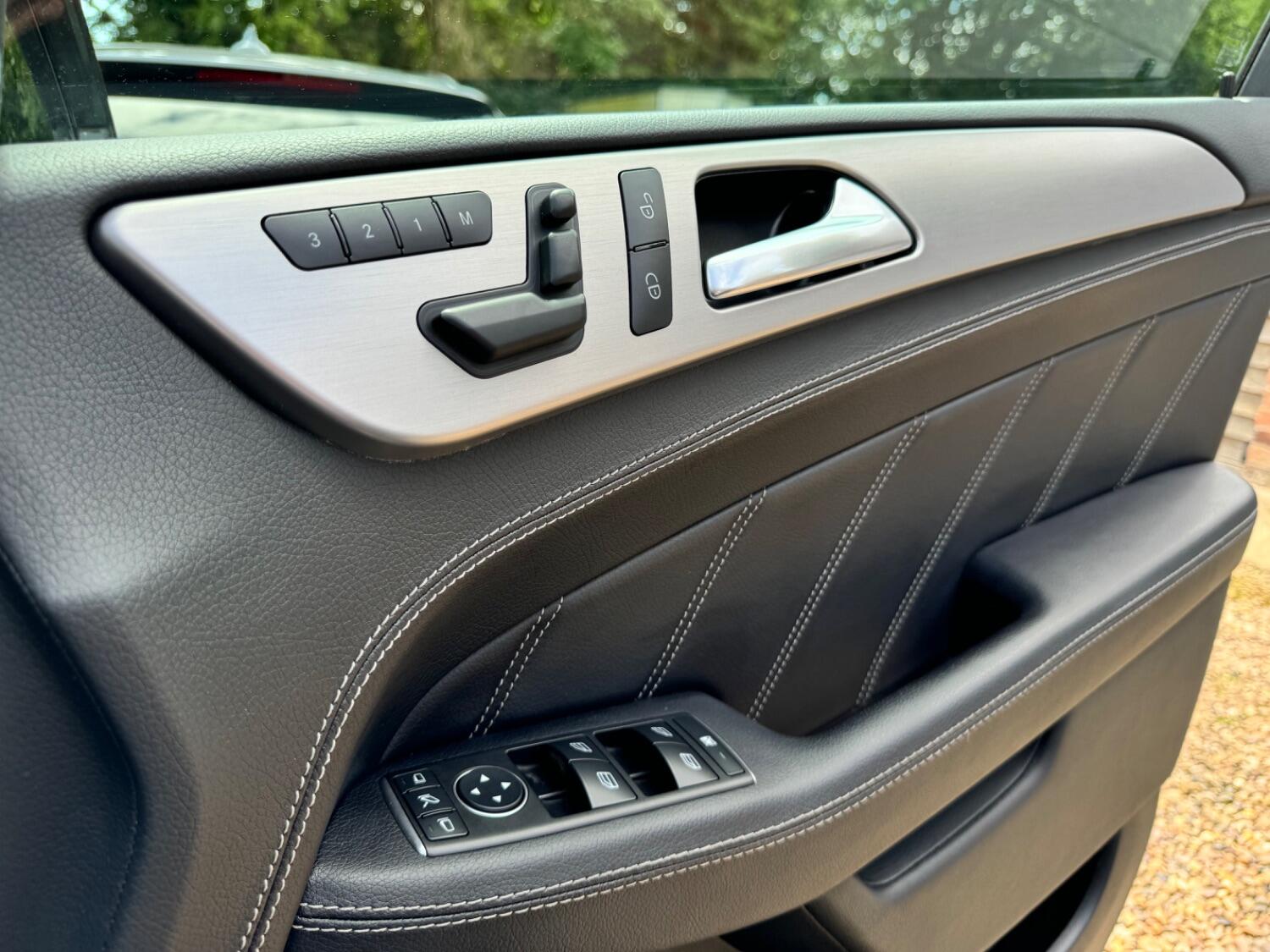 Used Mercedes-Benz M Class 2014 for sale - 76713140: Photo 24