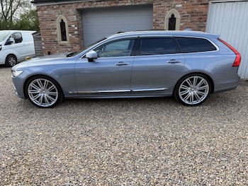 Used Volvo V90 2020 for sale - 78273979: Photo
