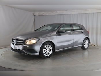 Used Mercedes-Benz A-Class 2014 for sale - 75731181: Photo