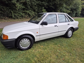 Used Ford Escort 1990 for sale - 77101394: Photo