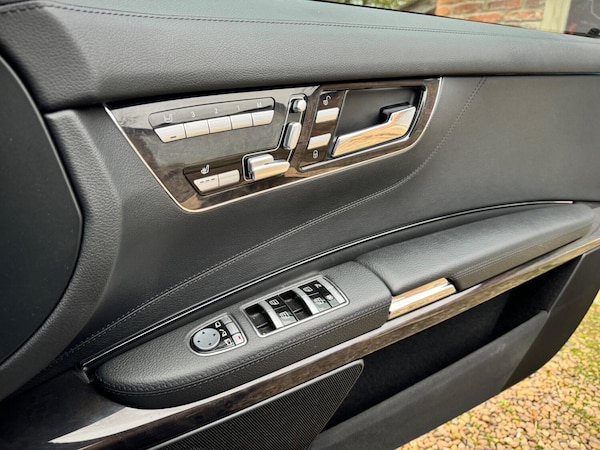 Used Mercedes-Benz CL 2011 for sale - 72699245: Photo 22