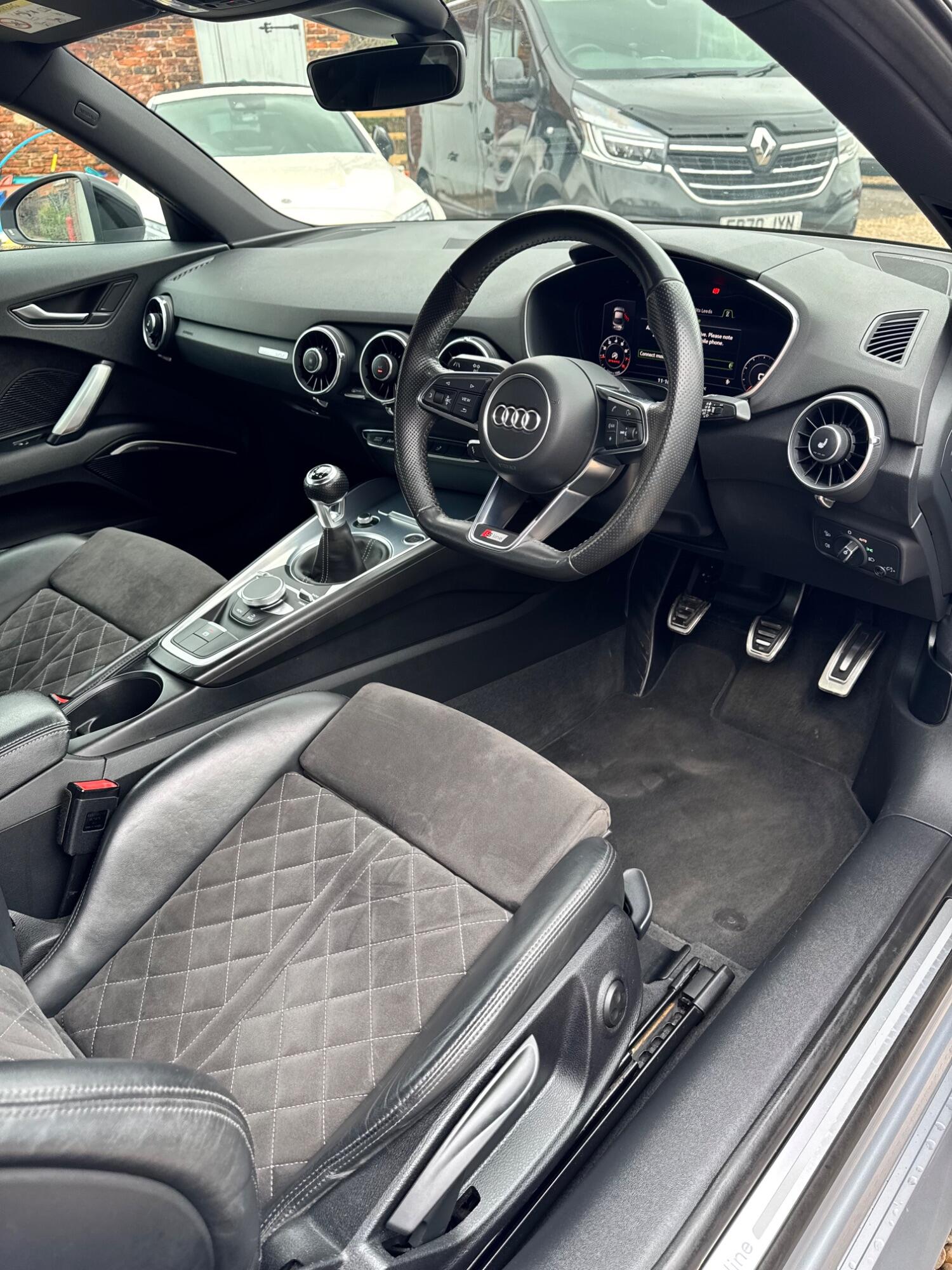 Used Audi TT 2017 for sale - 76794129: Photo 16