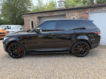 Used Land Rover Range Rover Sport 2017 for sale - 78703477: Photo