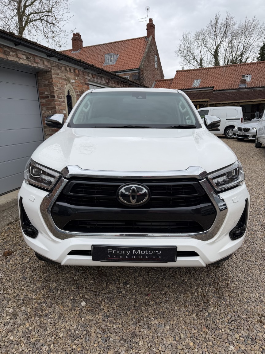 Used Toyota Hilux 2023 for sale - 78183045: Photo 6