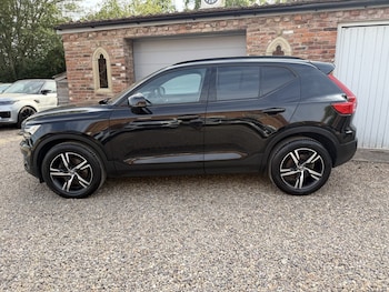 Used Volvo XC40 2021 for sale - 79360246: Photo
