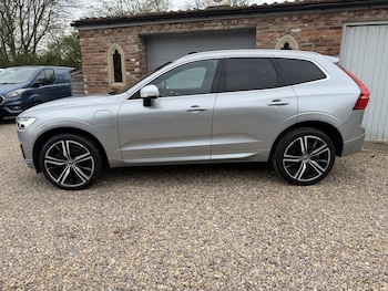 Used Volvo XC60 2019 for sale - 77945758: Photo