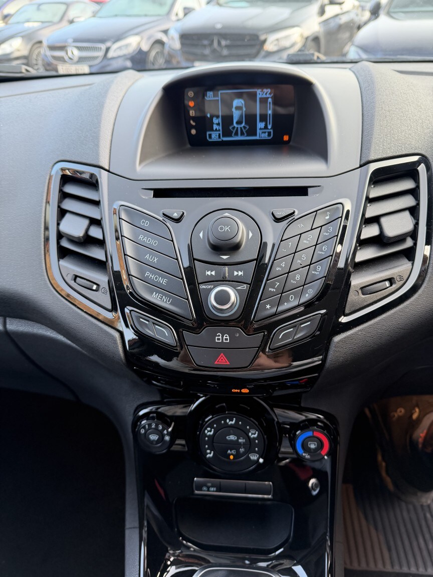 Used Ford Fiesta 2013 for sale - 77558675: Photo 21