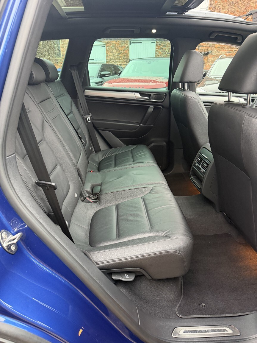 Used Volkswagen Touareg 2015 for sale - 77792762: Photo 17