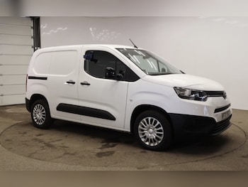 Toyota ProAce feature image