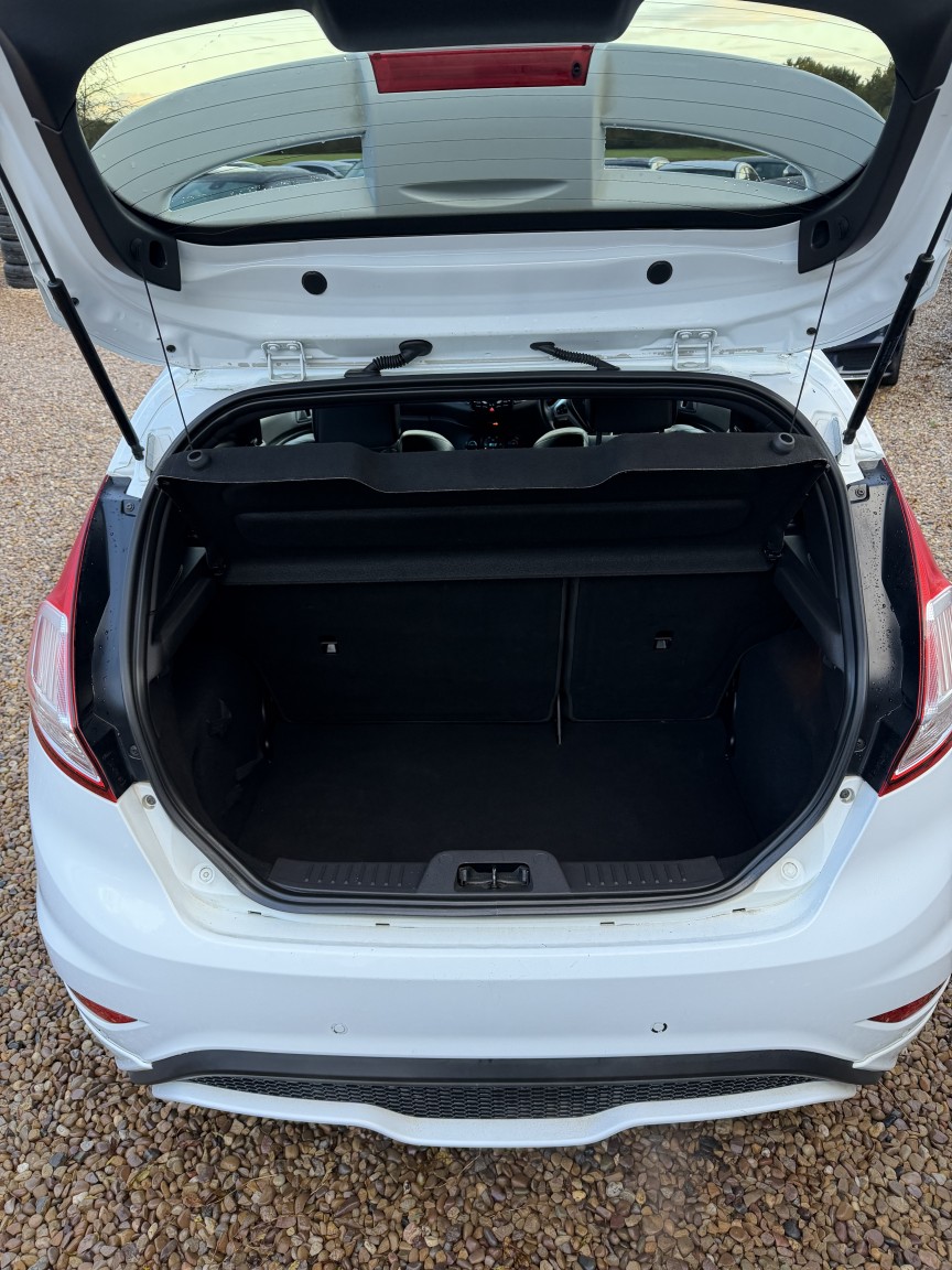 Used Ford Fiesta 2017 for sale - 77459955: Photo 15