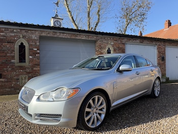 2009 - 3.0d V6 Premium Luxury 4dr Auto