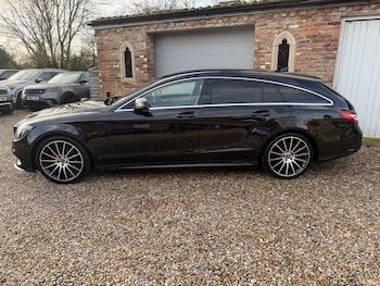 Used Mercedes-Benz CLS 2015 for sale - 76719013: Photo