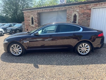 Used Jaguar XF 2014 for sale - 75982001: Photo