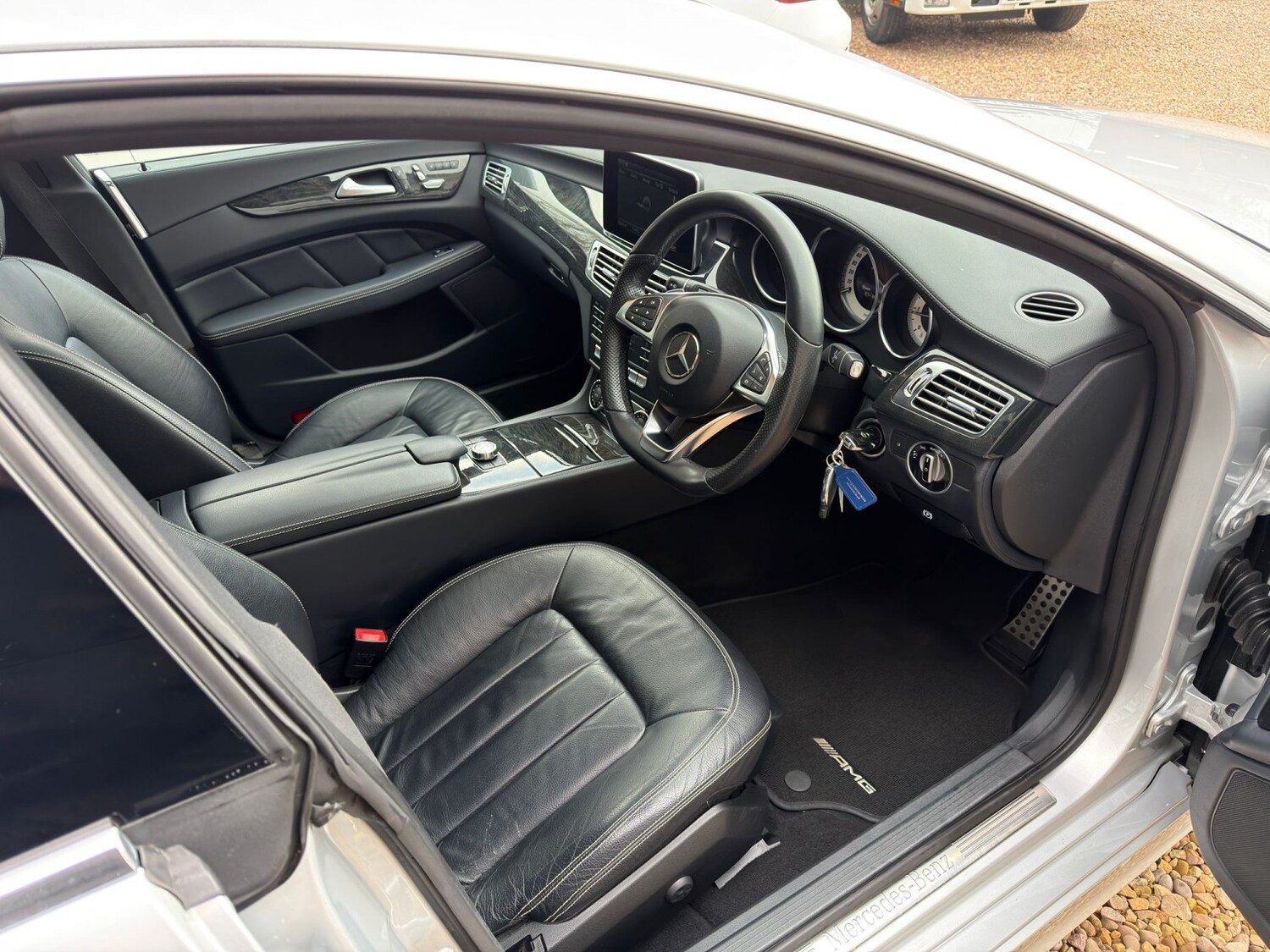 Used Mercedes-Benz CLS 2015 for sale - 77774797: Photo 14