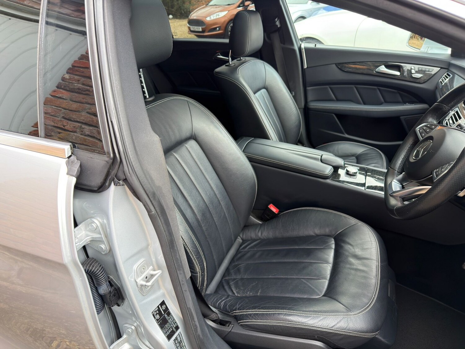 Used Mercedes-Benz CLS 2015 for sale - 77774797: Photo 15