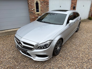 Used Mercedes-Benz CLS 2015 for sale - 77774797: Photo