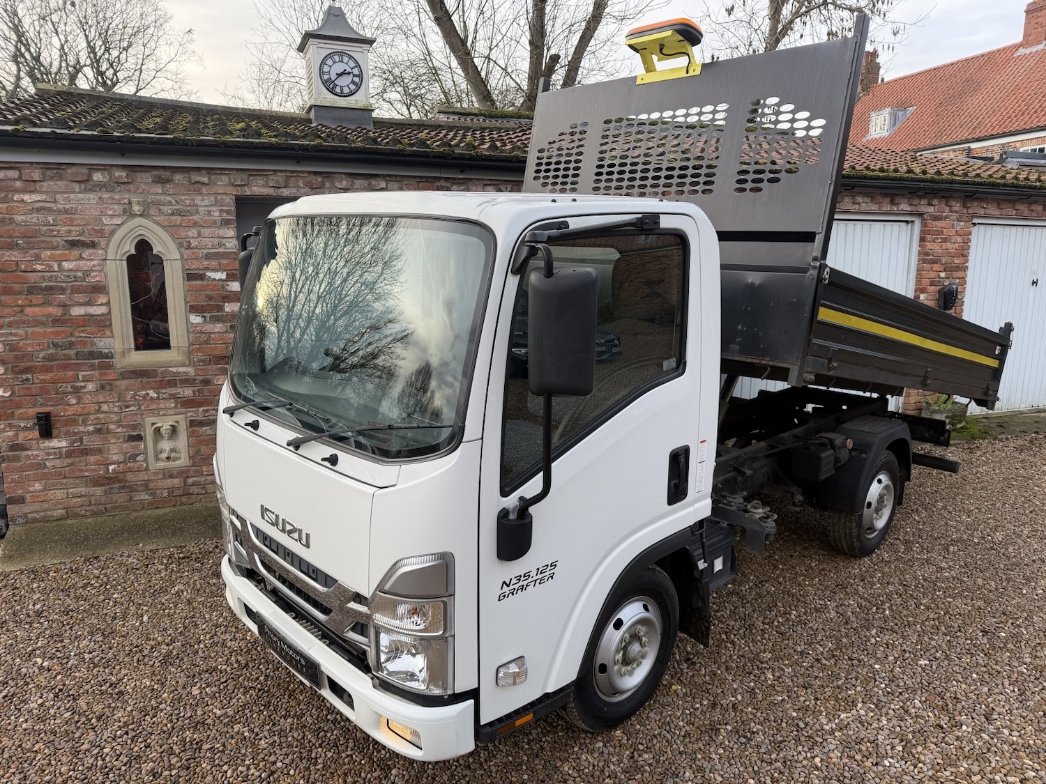 Used Isuzu Other 2023 for sale - 77207151: Photo 2