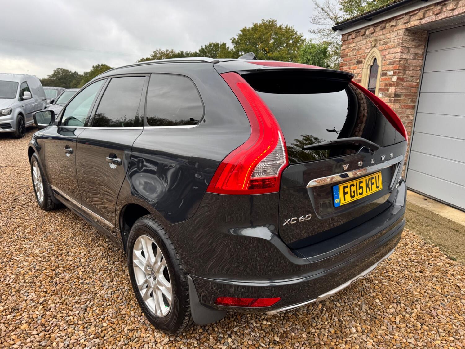 Used Volvo XC60 2015 for sale - 76324734: Photo 11
