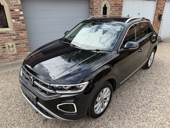 Used Volkswagen T-Roc 2022 for sale - 79302073: Photo