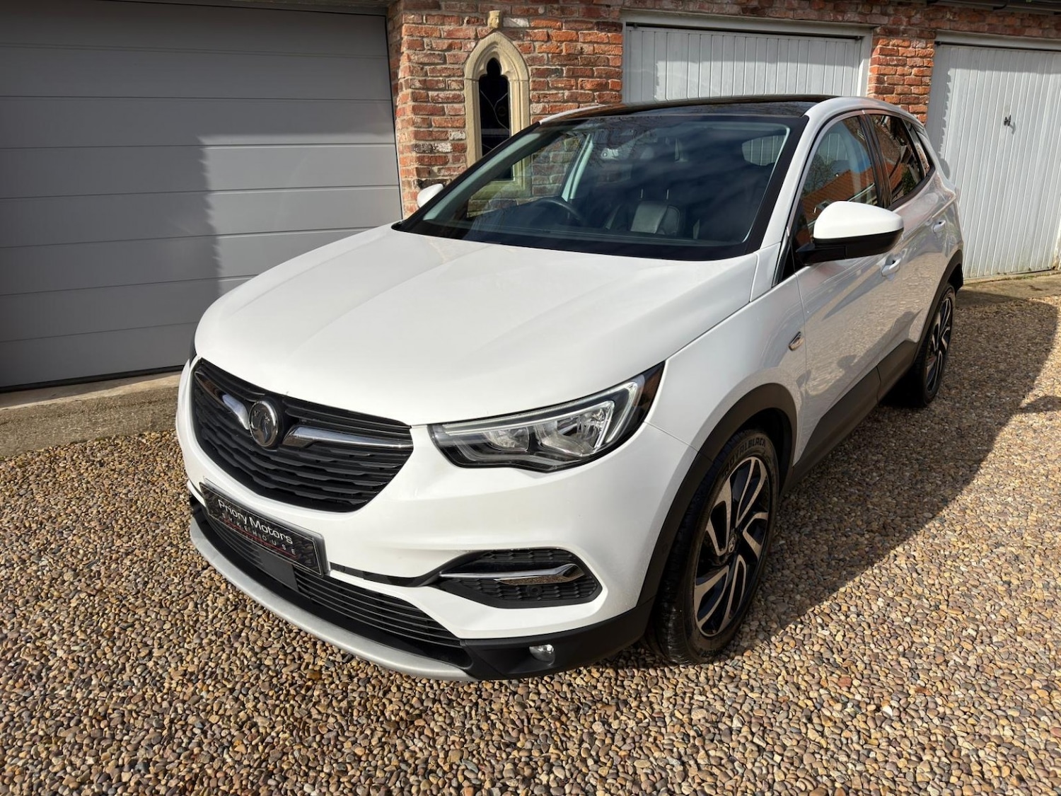 Used Vauxhall Grandland X 2018 for sale - 77742910: Photo 2