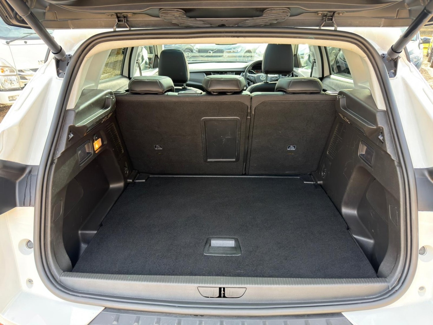 Used Vauxhall Grandland X 2018 for sale - 77742910: Photo 8