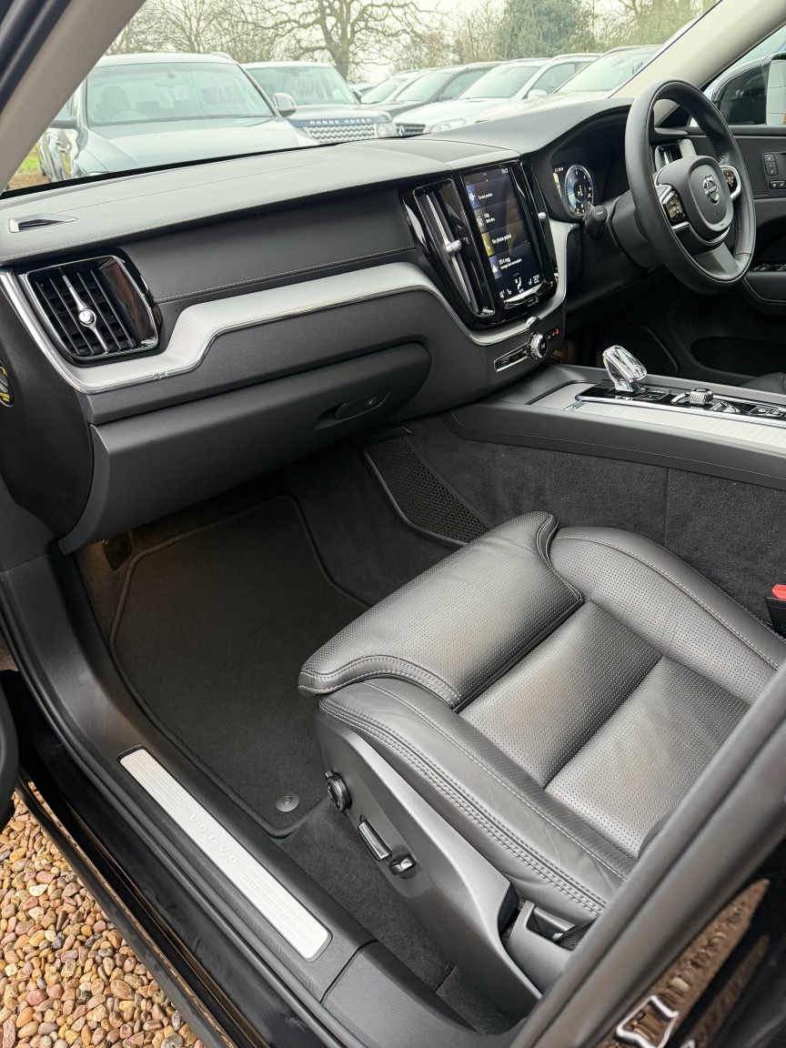 Used Volvo XC60 2020 for sale - 77329149: Photo 14