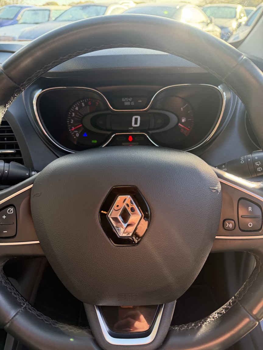 Used Renault Captur 2017 for sale - 76769843: Photo 21