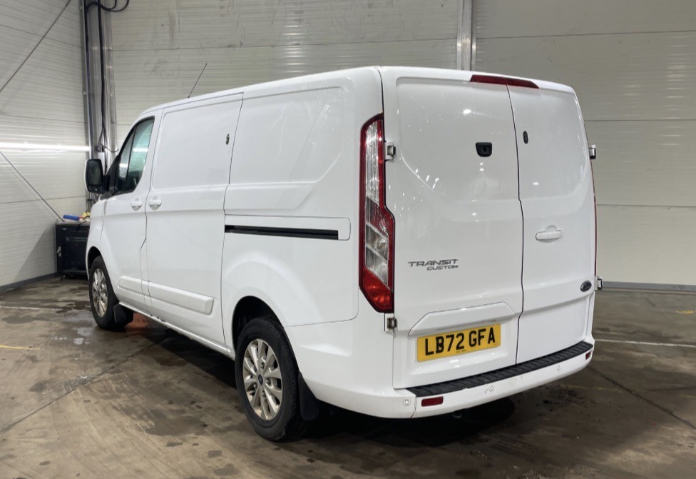 Used Ford Transit Custom 2023 for sale - 77792818: Photo 2