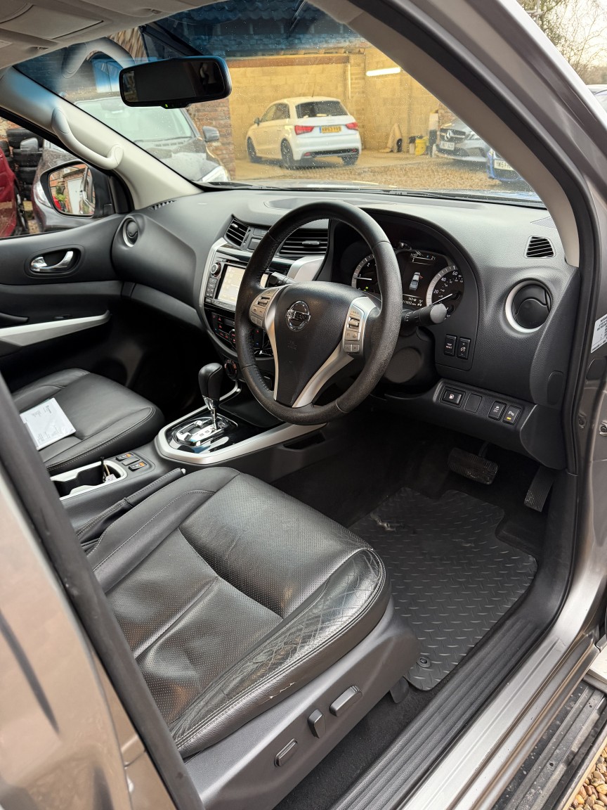 Used Nissan Navara 2018 for sale - 77129540: Photo 19