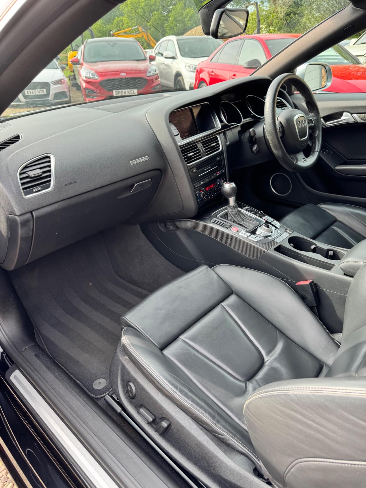 Used Audi RS5 2010 for sale - 76794124: Photo 15