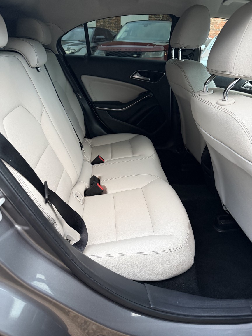 Used Mercedes-Benz A-Class 2017 for sale - 76777038: Photo 16