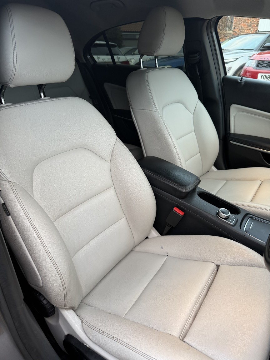 Used Mercedes-Benz A-Class 2017 for sale - 76777038: Photo 19