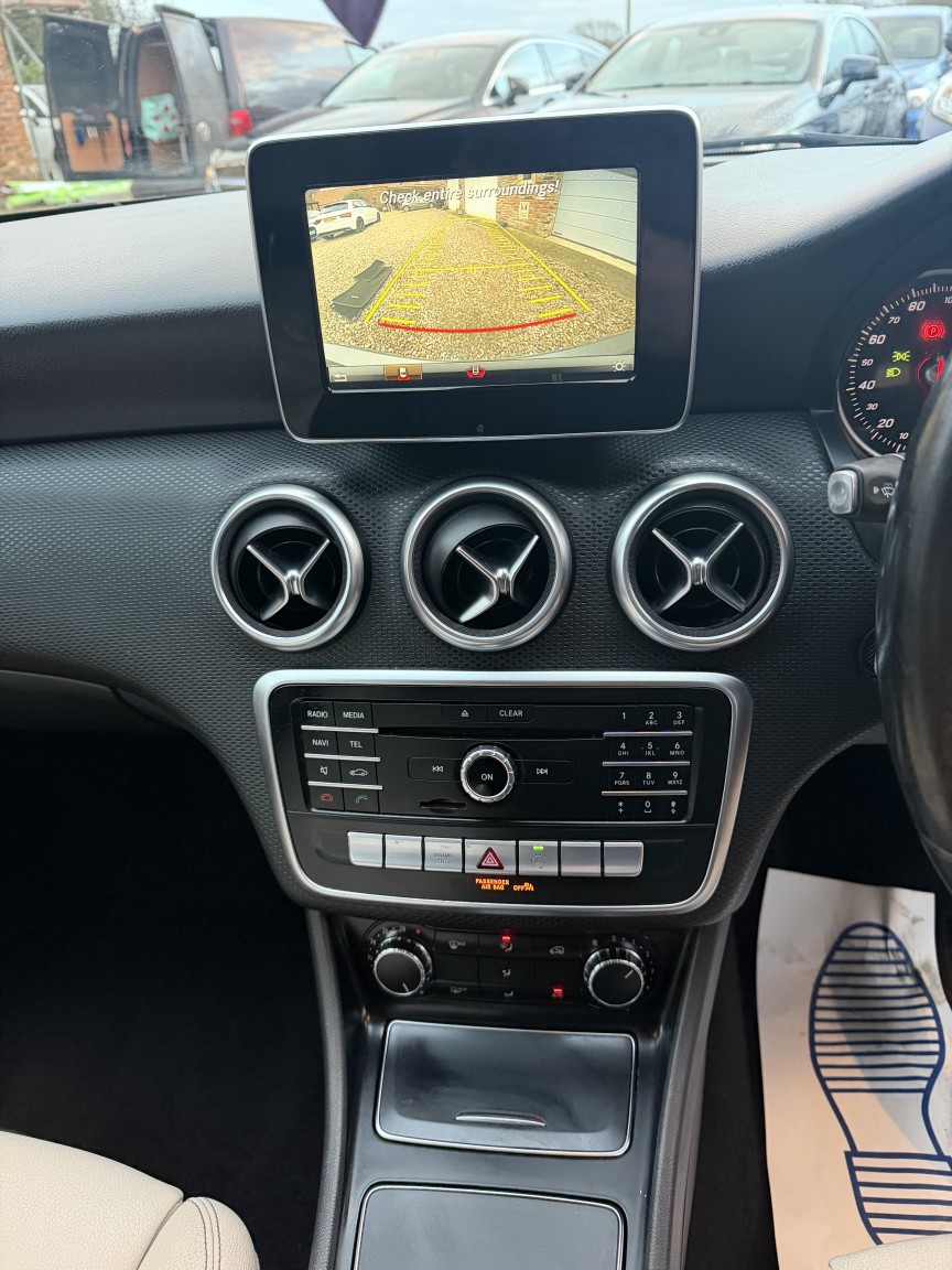 Used Mercedes-Benz A-Class 2017 for sale - 76777038: Photo 21