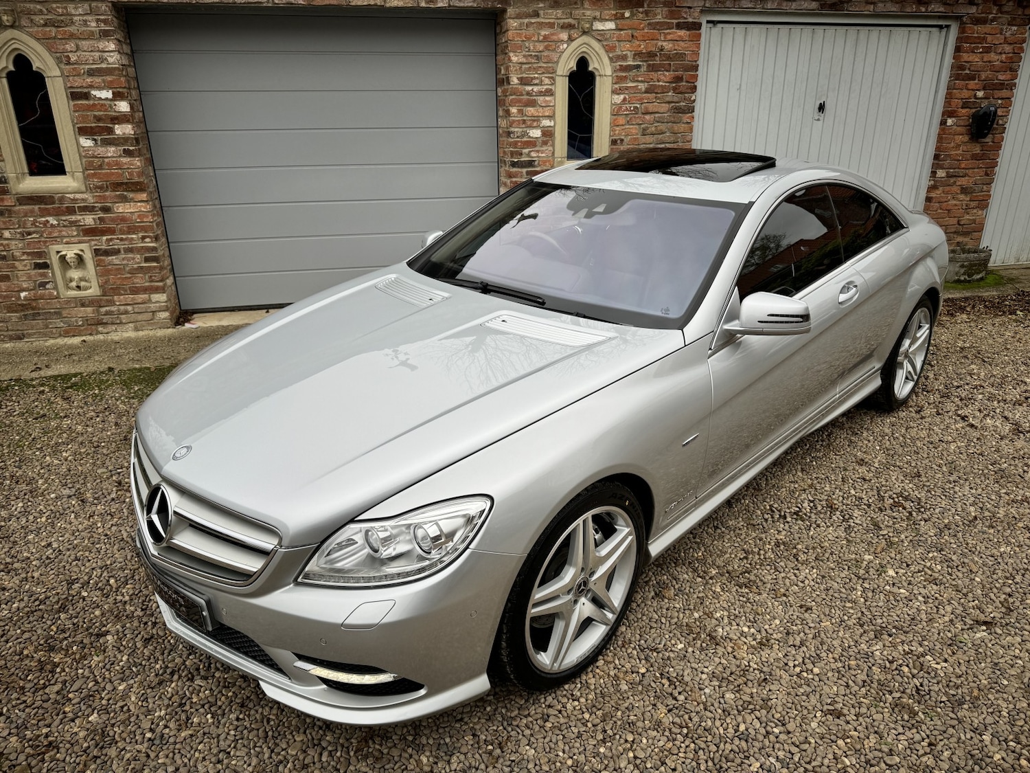 Used Mercedes-Benz CL 2011 for sale - 76382445: Photo 2