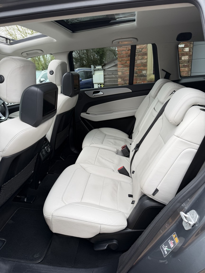 Used Mercedes-Benz GLS 2017 for sale - 77357383: Photo 14