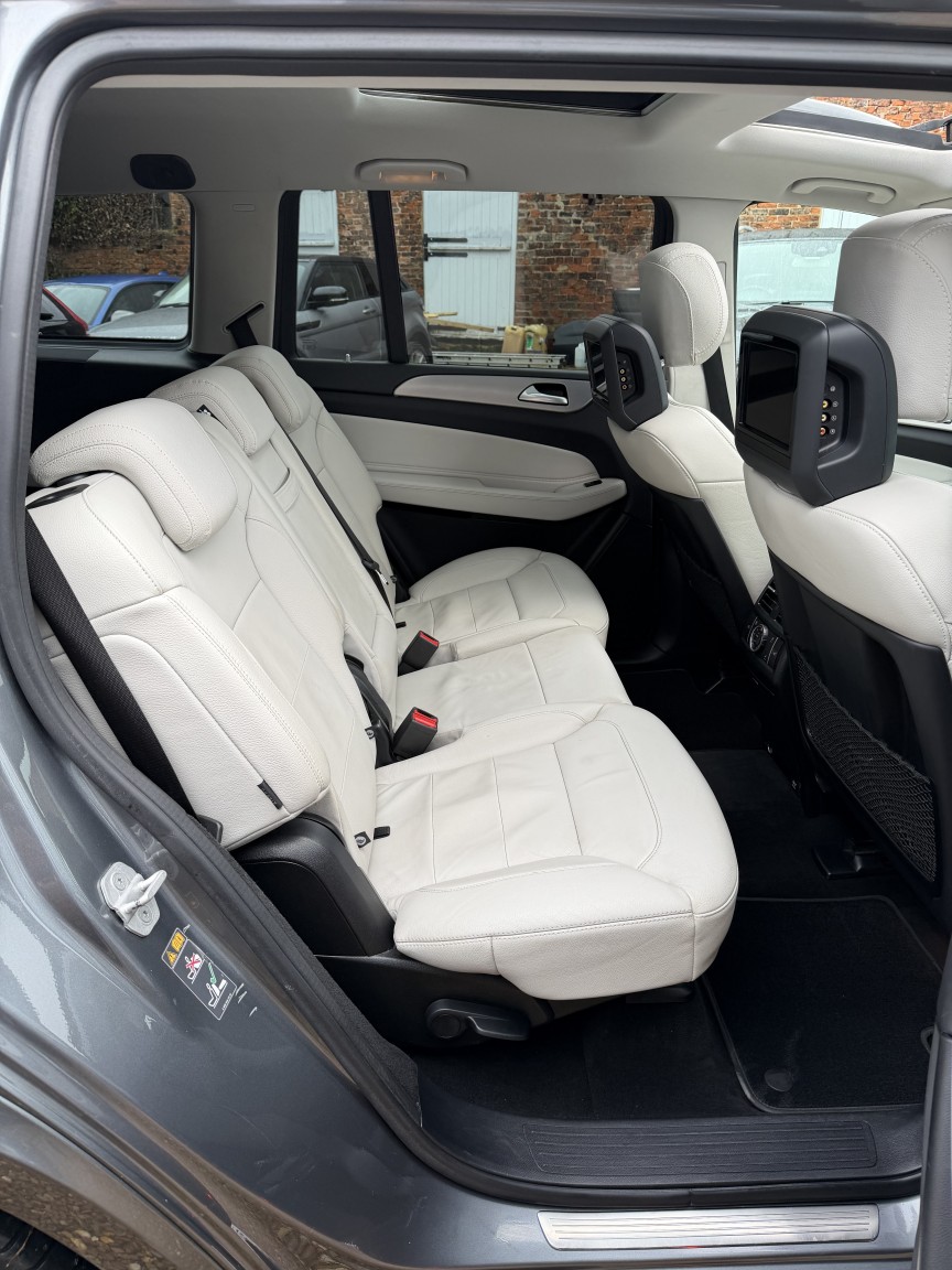 Used Mercedes-Benz GLS 2017 for sale - 77357383: Photo 18