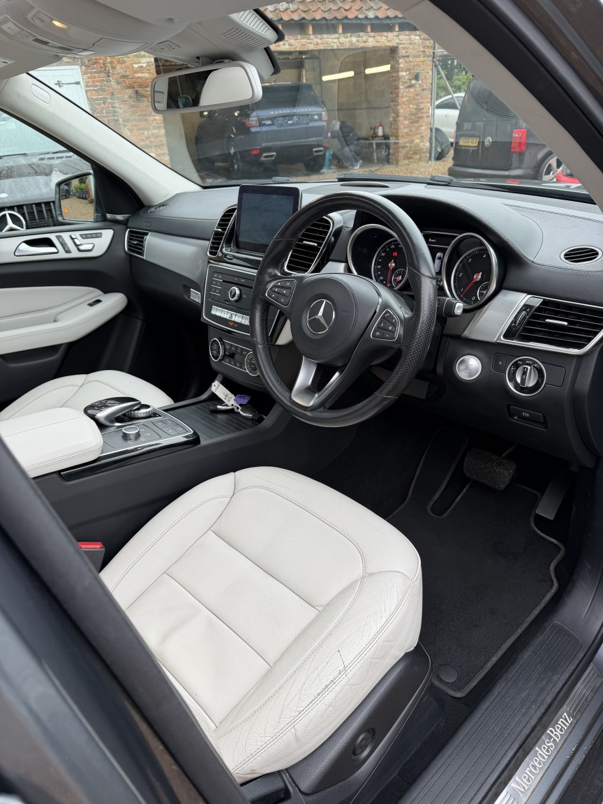 Used Mercedes-Benz GLS 2017 for sale - 77357383: Photo 19