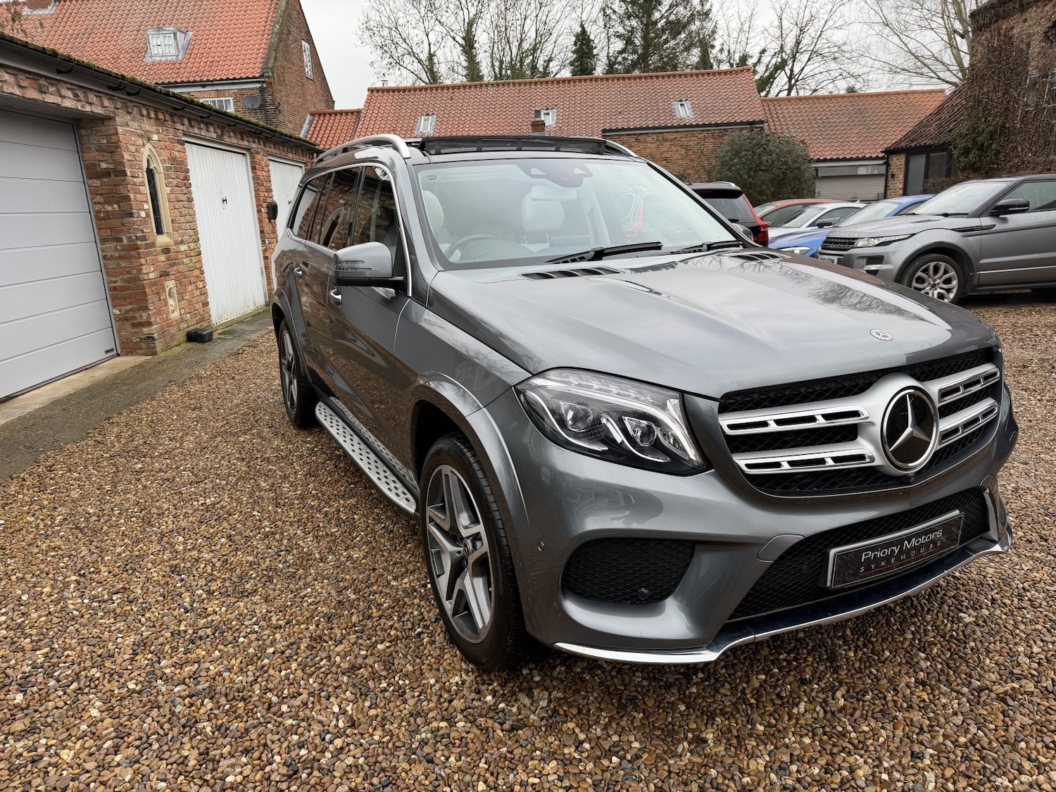 Used Mercedes-Benz GLS 2017 for sale - 77357383: Photo 7