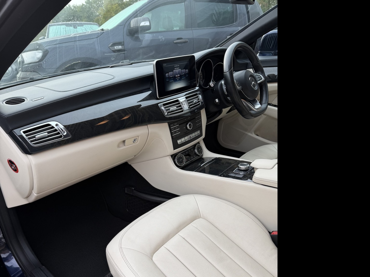 Used Mercedes-Benz CLS 2015 for sale - 76252364: Photo 14