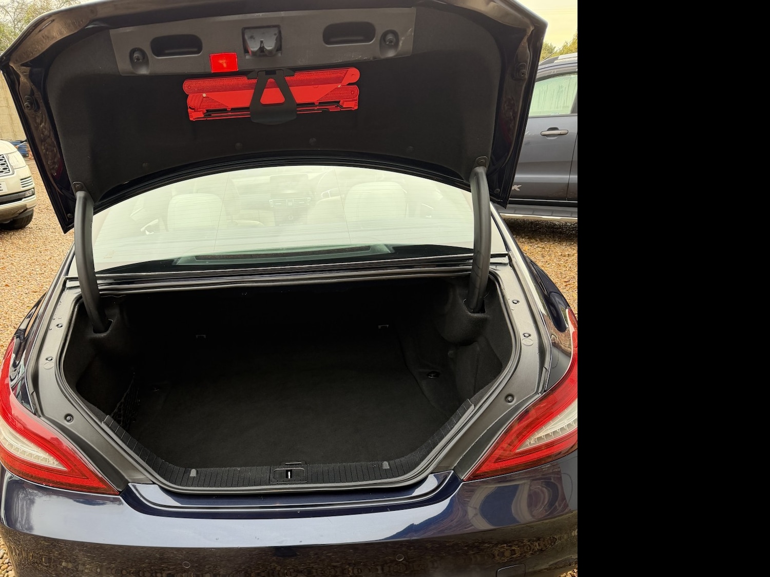 Used Mercedes-Benz CLS 2015 for sale - 76252364: Photo 16