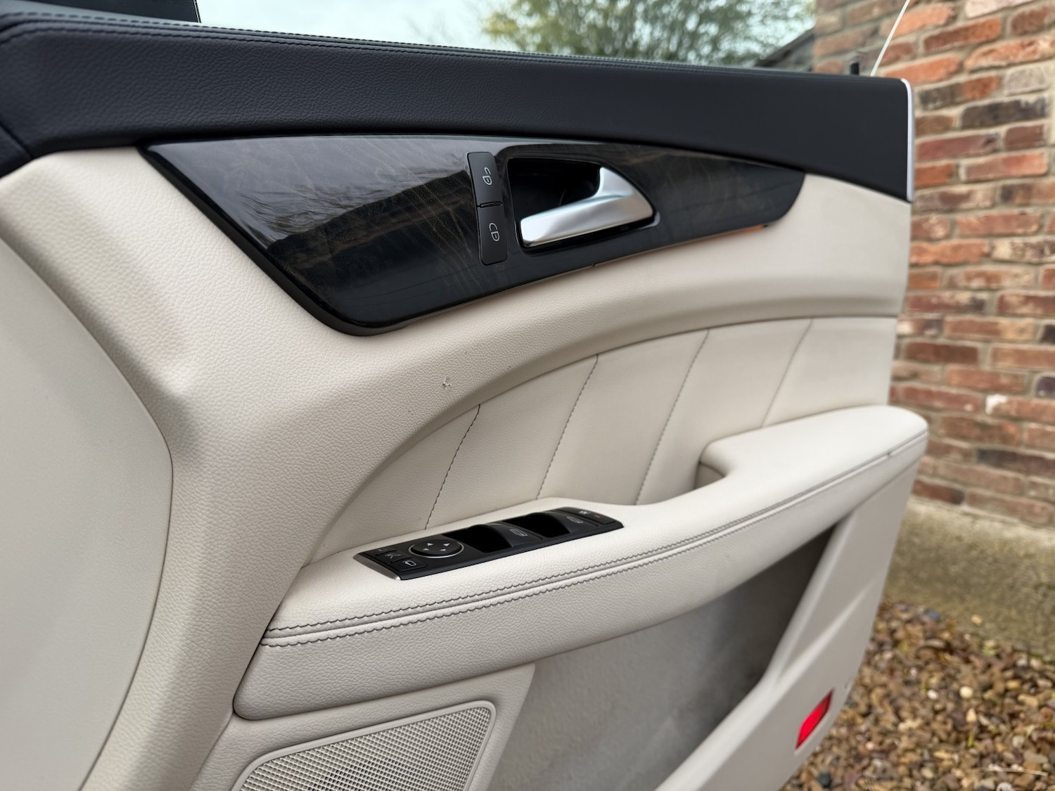 Used Mercedes-Benz CLS 2015 for sale - 76252364: Photo 23