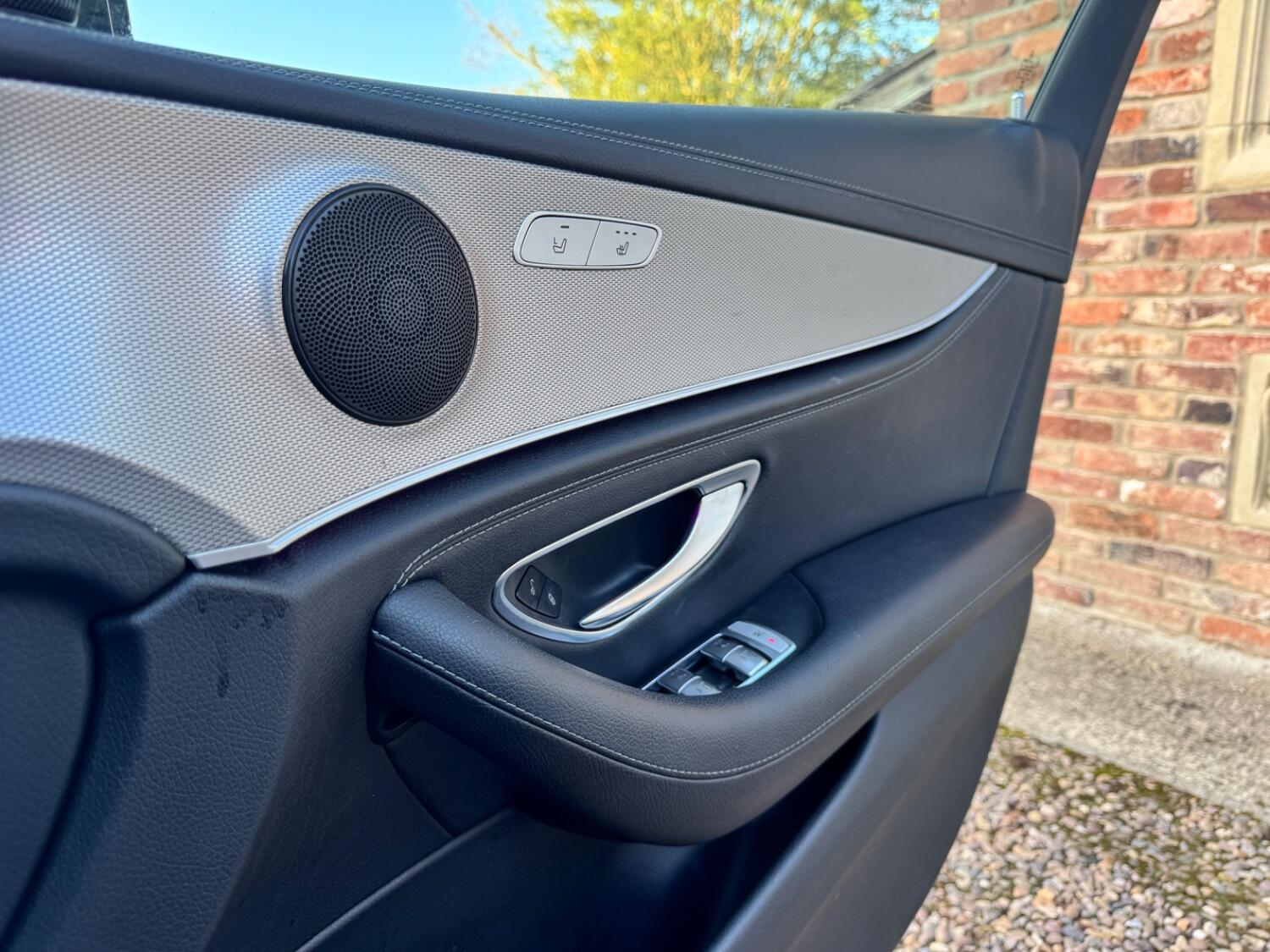 Used Mercedes-Benz E Class 2017 for sale - 75904344: Photo 23