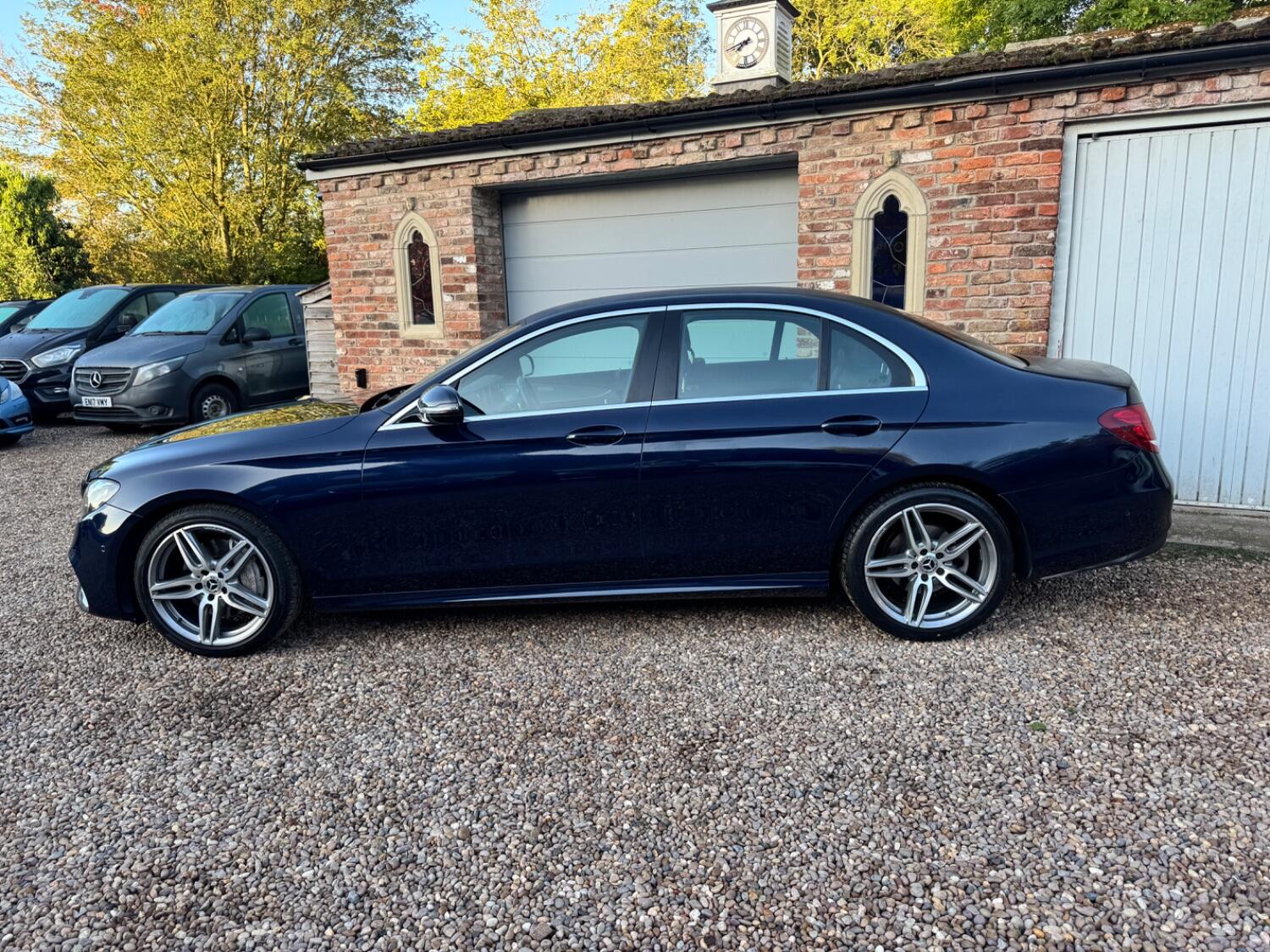 Used Mercedes-Benz E Class 2017 for sale - 75904344: Photo 4