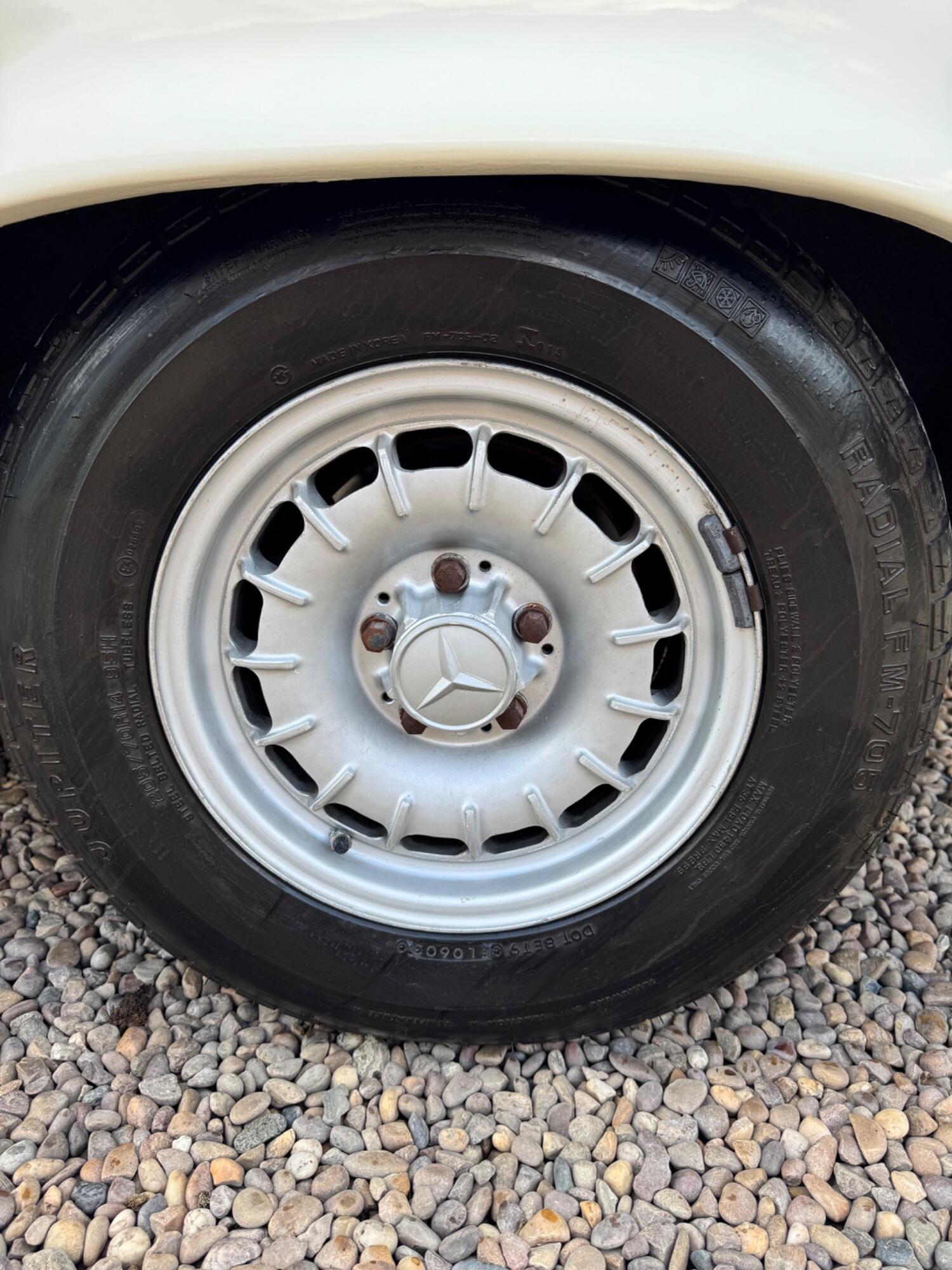 Used Mercedes-Benz 450 SL 2004 for sale - 76794118: Photo 10