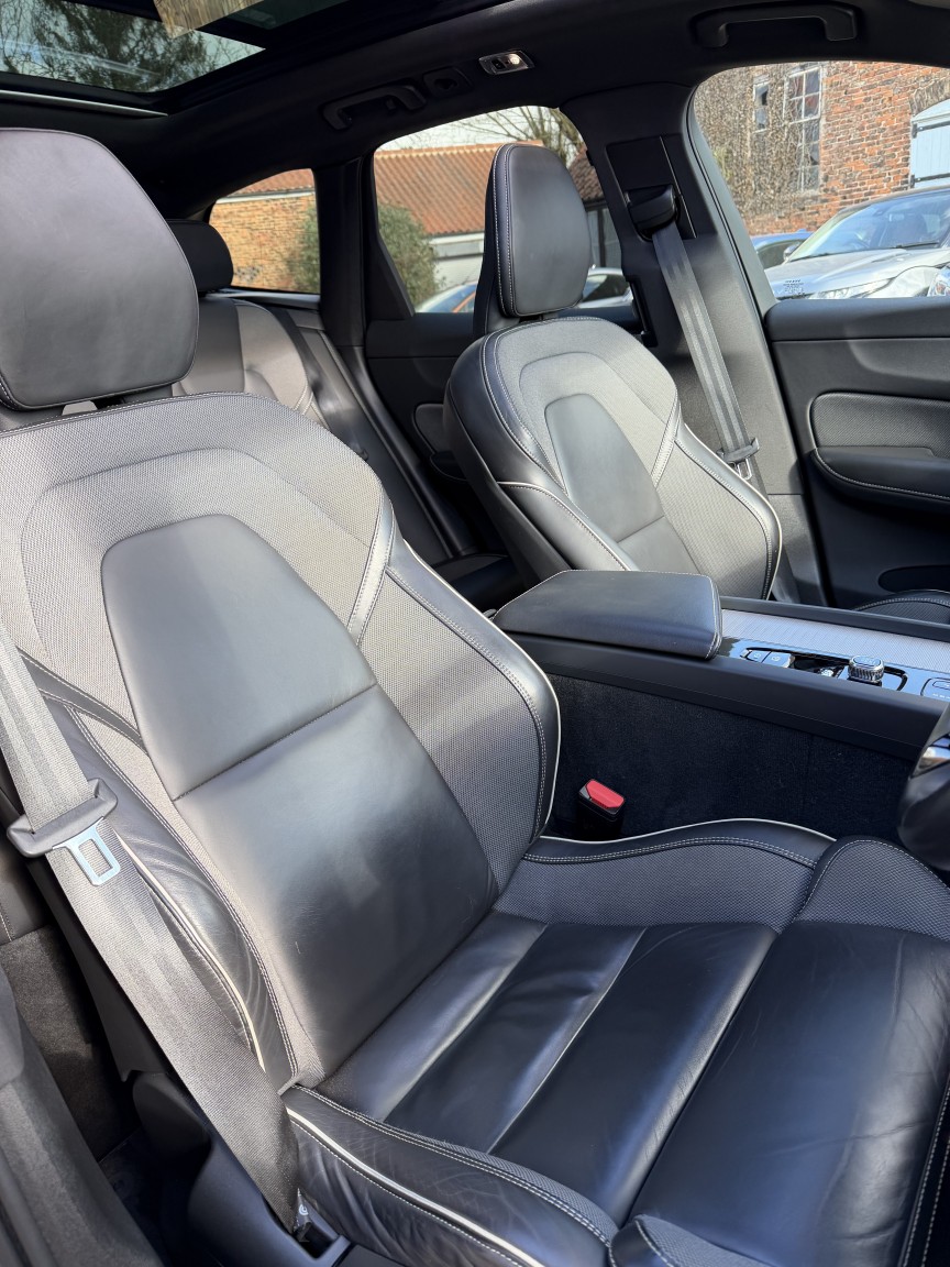 Used Volvo XC60 2021 for sale - 77643805: Photo 20