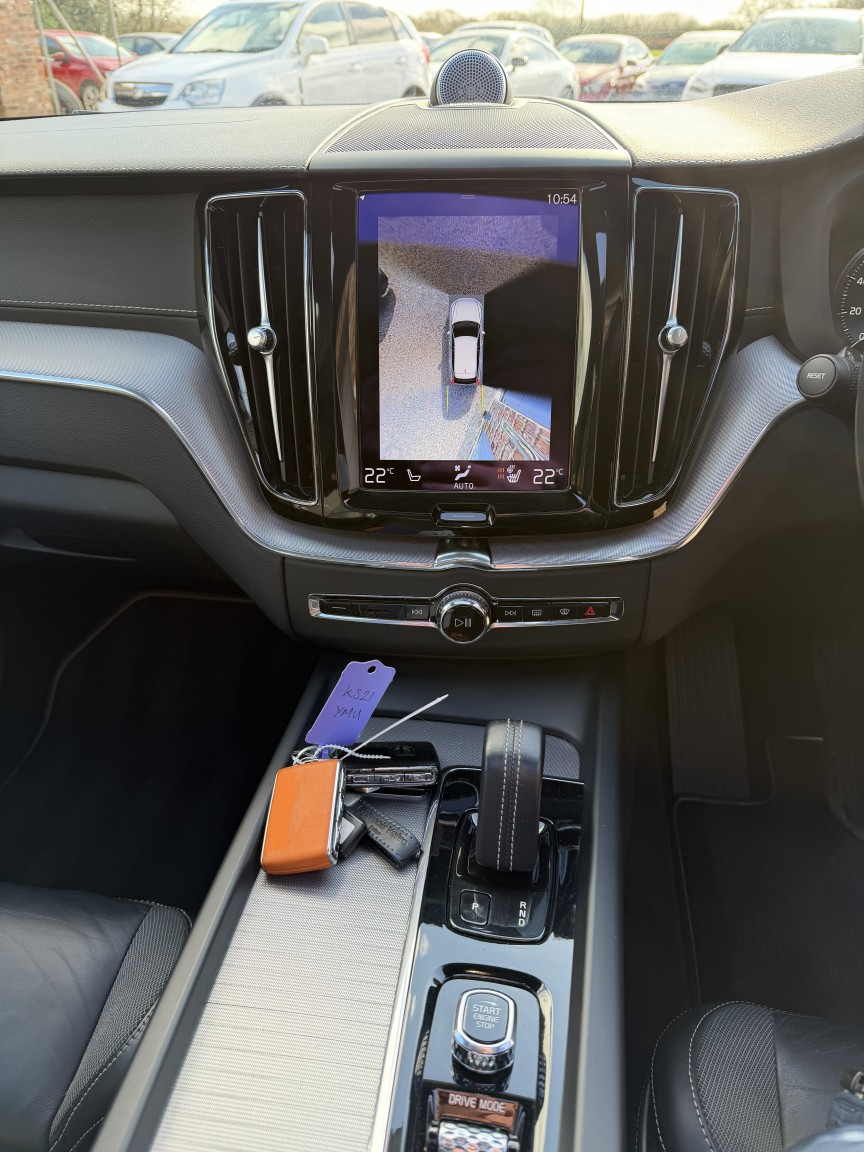 Used Volvo XC60 2021 for sale - 77643805: Photo 22