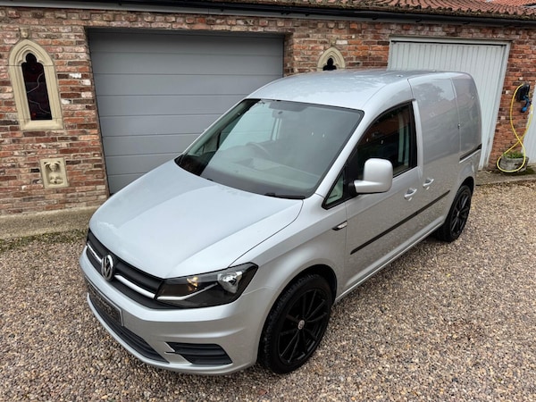 Used Volkswagen Caddy 2016 for sale - 76225265: Photo 2