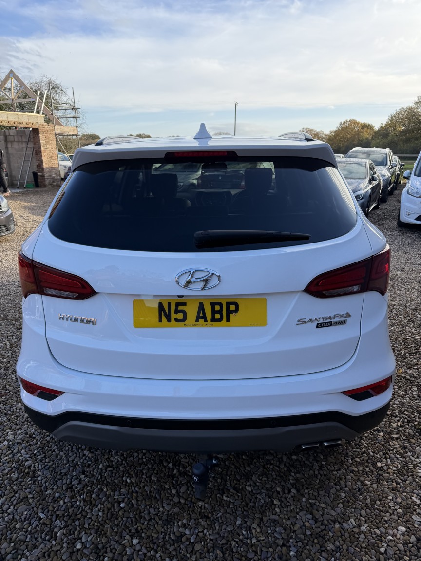 Used Hyundai Santa Fe 2017 for sale - 76525759: Photo 10