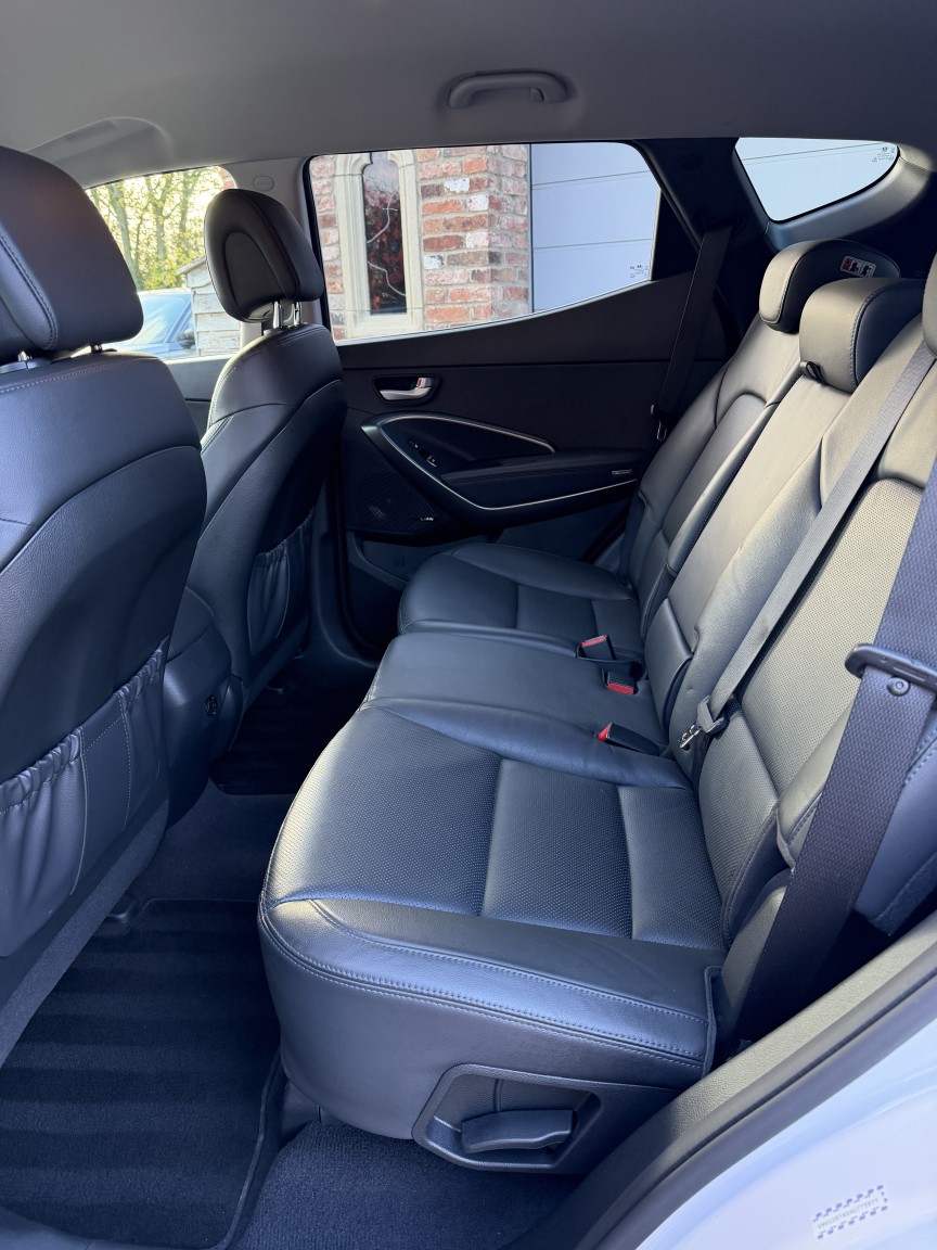 Used Hyundai Santa Fe 2017 for sale - 76525759: Photo 14